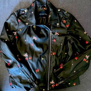Who What Wear Women's Black Floral Bomber Jacket Size M